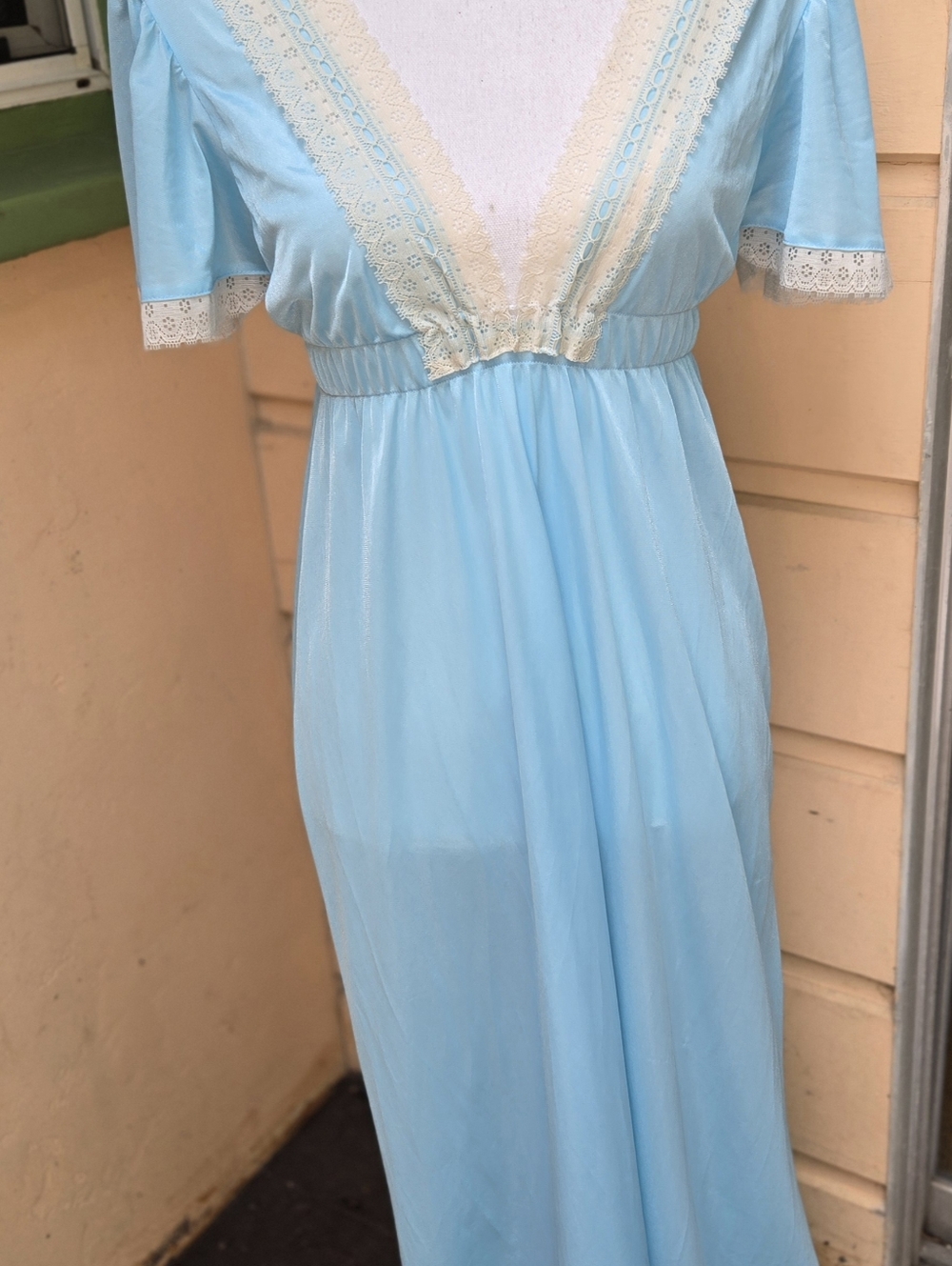 Vintage Light Powder Blue Lace-Trim Deep V-Neck Nightgown Extra Small